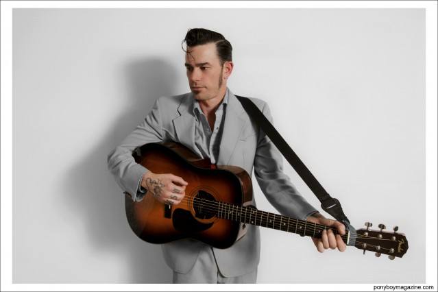 Performer Cash O'Riley, photographed in Las Vegas at Viva Las Vegas rockabilly weekender by photographer Alexander Thompson for Ponyboy Magazine in New York City.