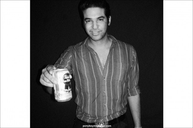 Bloodshot Bill drinking a PBR beer, photographed by Alexander Thompson for Ponyboy Magazine.
