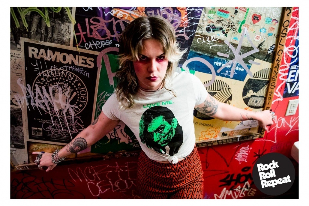Caroline Anderson photographed by Stacy Bucks for Rock Roll Repeat.