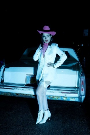 Musician Moan Elisa from the Trash Bags photographed by Alexander Thompson for Ponyboy magazine. Look 9.
