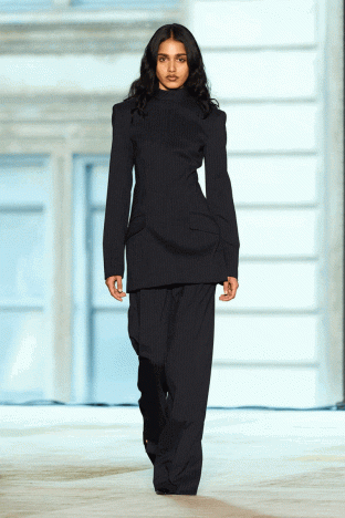 Aknvas Fall 2024 collection by Christian Juul Nielsen. Looks 11-20.