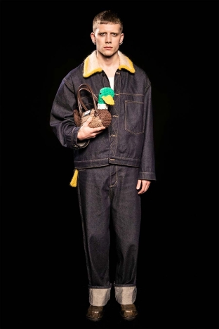 The Charles Jeffrey LOVERBOY AW 2025 collection. Look 25.