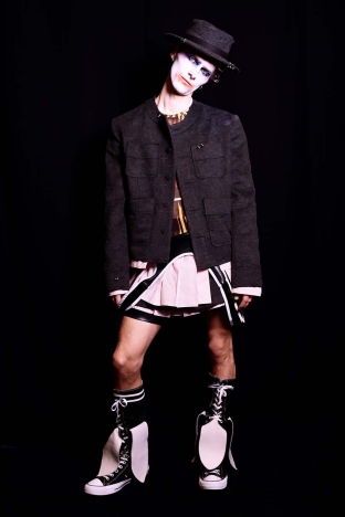 The Charles Jeffrey LOVERBOY AW 2025 collection. Look 45.