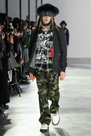 The KIDILL Fall Winter 2025 collection. Look 30.