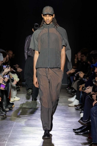 The Saul Nash Autumn Winter 2025 menswear collection shown during Milan Fashion Week. Look 22. Ponyboy magazine.