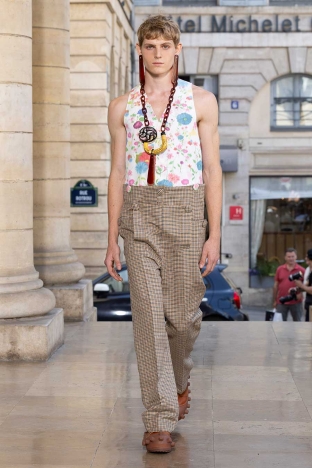 The Walter Van Beirendonck Spring Summer 20206 collection. Look 2.