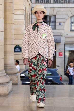 The Walter Van Beirendonck Spring Summer 20206 collection. Look 12.