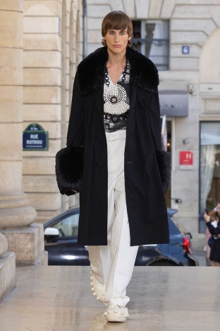 The Walter Van Beirendonck Spring Summer 20206 collection. Look 13.