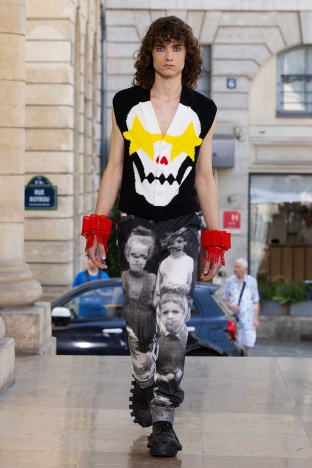 The Walter Van Beirendonck Spring Summer 20206 collection. Look 27.