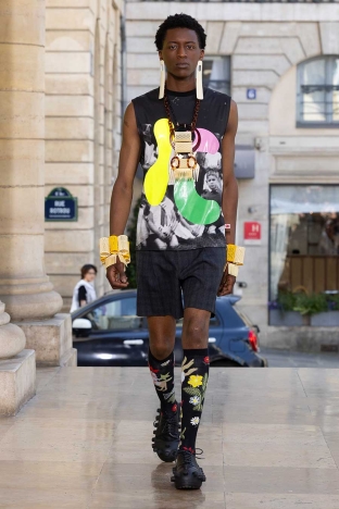 The Walter Van Beirendonck Spring Summer 20206 collection. Look 28.