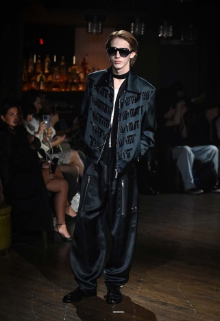 The John Richmond Spring Summer 2026 collection - CULTURE VULTURE: PICKING AT THE BONES OF SUBCULTURES. Look 10.