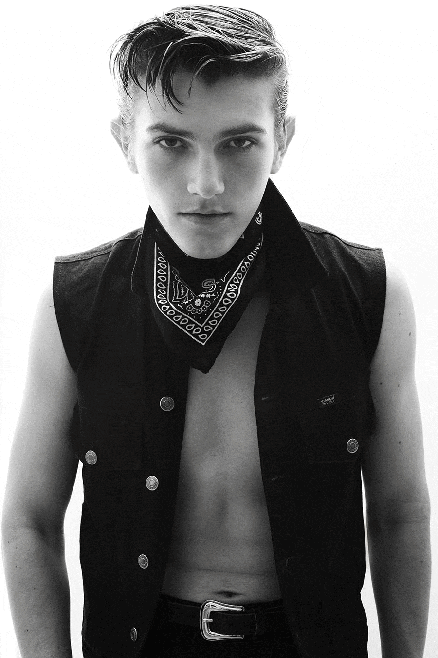 Model Danyil Zuchko from Soul Artist Management. Photographed for Ponyboy by Alexander Thompson in New York City. GIF.