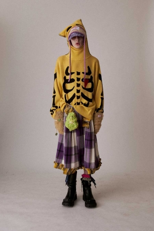 Charles Jeffrey Loverboy "Thistle" collection, for Autumn Winter 2026. Look 24.