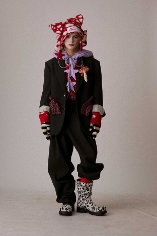 Charles Jeffrey Loverboy "Thistle" collection, for Autumn Winter 2026. Look 29.