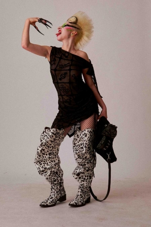 Charles Jeffrey Loverboy "Thistle" collection, for Autumn Winter 2026. Look 33.