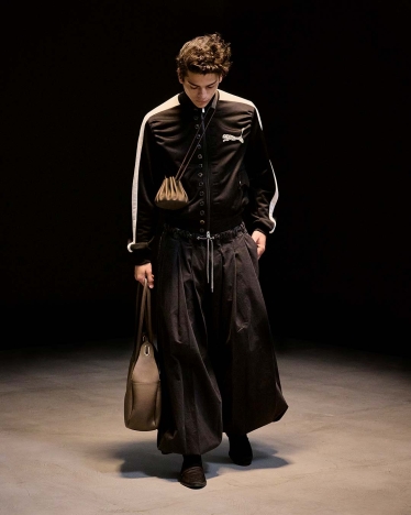 The MASU AW 2026/27 menswear collection - "Sugar Riot". Look 25.
