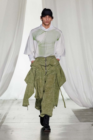 The Saul Nash FW 2026 "Masquerade" menswear collection. Look 1.