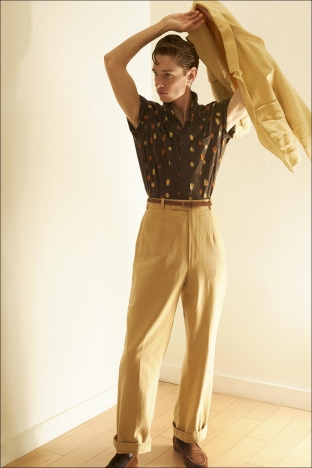 Model Robert Stewart from Crawford Models. Photographed for Ponyboy by Alexander Thompson in New York City. Look 10.