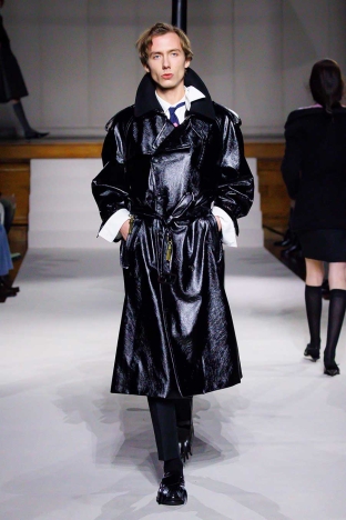 The KENT&CURWEN collection for Autumn/Winter 2026. Look 9.
