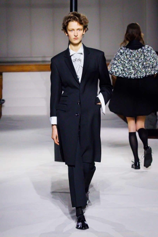 The KENT&CURWEN collection for Autumn/Winter 2026. Look 45.