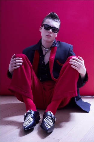 Model Konrad Bromke from Unite Unite Models. Photographed for Ponyboy by Alexander Thompson in New York City. Look 11.