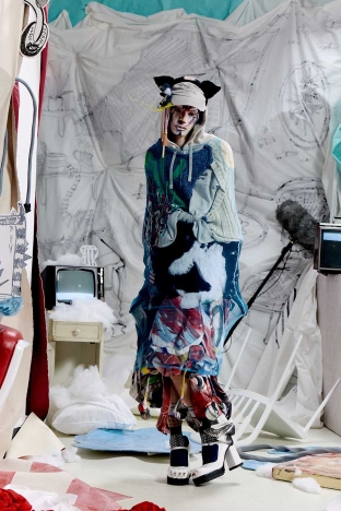 The Charles Jeffrey LOVERBOY SS 2027 Lookbook - ‘AEOLIAN AFTERNOON’. Look 6.