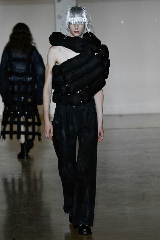 The KIDILL SS 2027 CHAOTIC DISCORD menswear collection. Look 28.